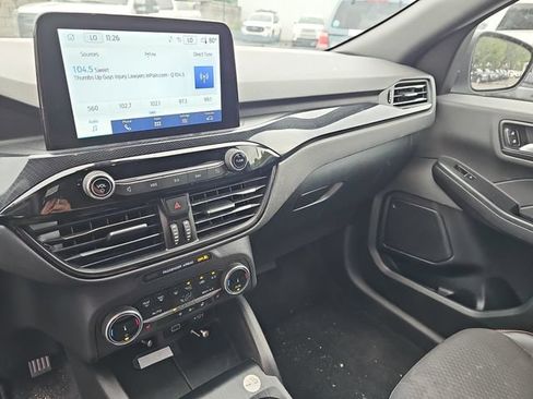 Used 2025 Ford Escape ST-Line Select AWD/4WD image 22