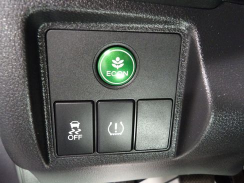 Used 2020 Honda HR-V LX image 20