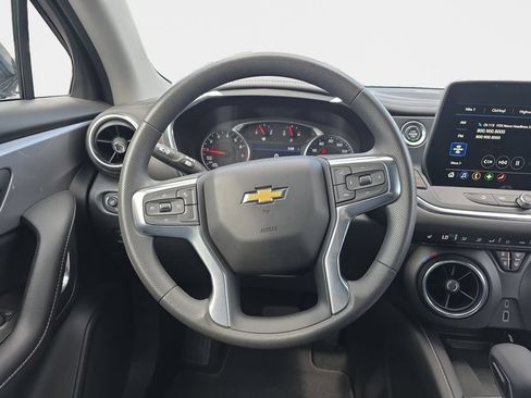 Used 2023 Chevrolet Blazer LT w/ Convenience Package FWD image 11