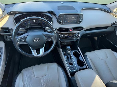 Used 2019 Hyundai Santa Fe Limited image 12