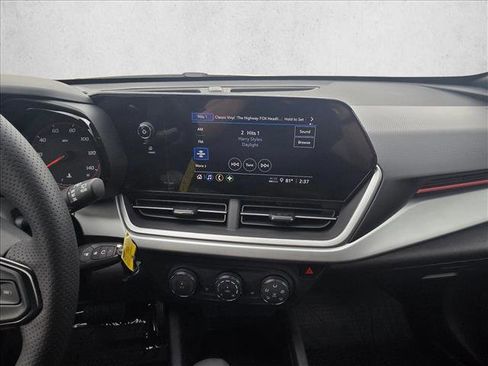 New 2026 Chevrolet Trax RS FWD image 12