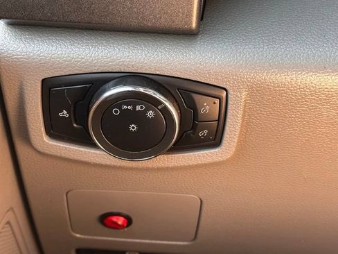 Used 2017 Ford F250 XL w/ Power Equipment Group AWD/4WD image 17