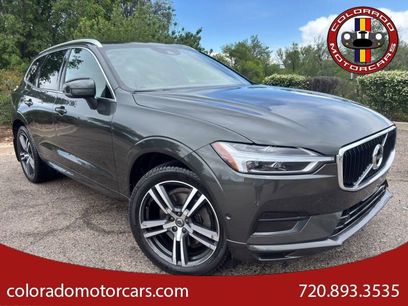 Used 2019 Volvo XC60 T6 Momentum w/ Multimedia Package