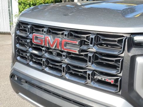 Certified 2025 GMC Canyon AT4 w/ Nightfall Edition AWD/4WD image 11