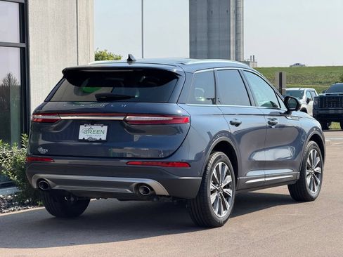 Used 2022 Lincoln Corsair Reserve w/ Equipment Group 201A AWD/4WD image 5
