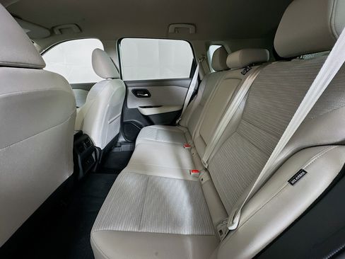 Used 2023 Nissan Rogue SV image 26