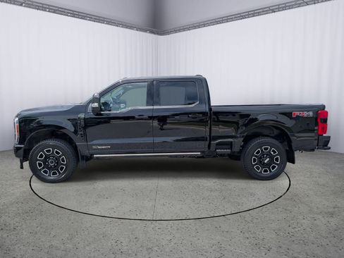 Used 2025 Ford F250 Platinum AWD/4WD image 5