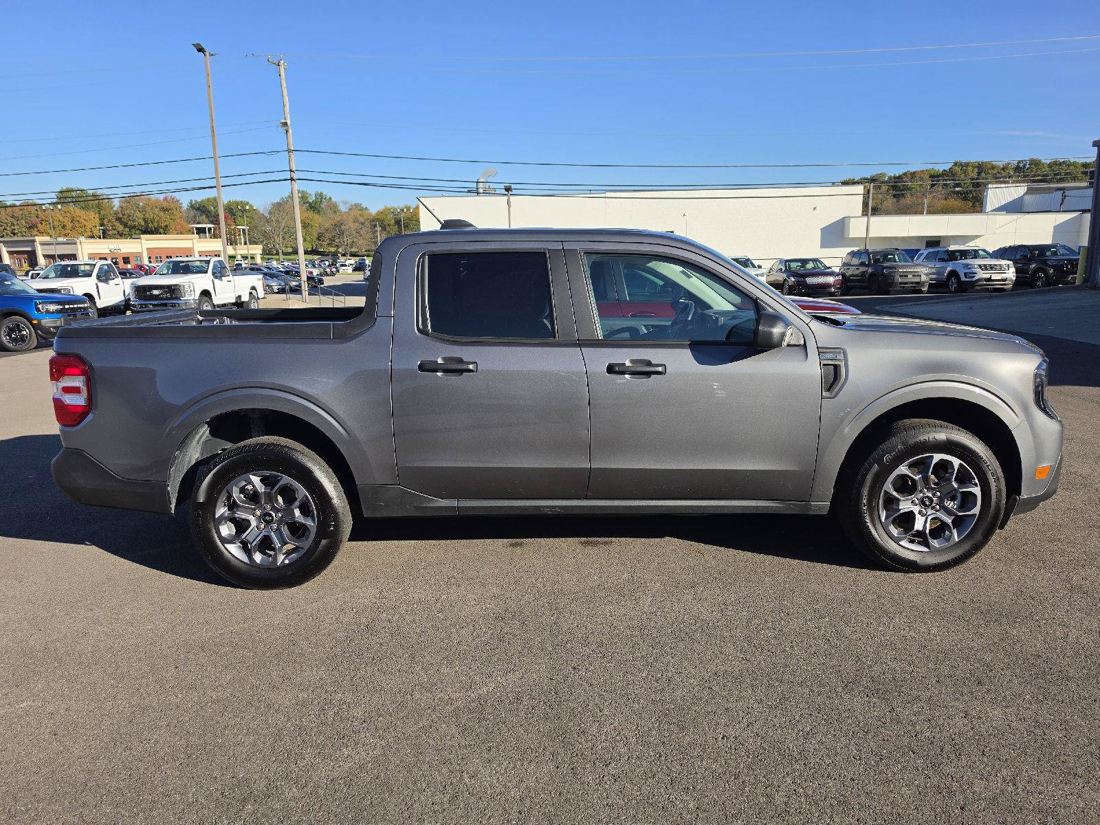 Used 2026 Ford Maverick XLT FWD image 4