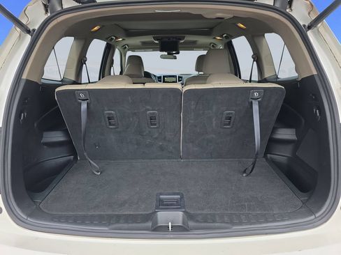 Used 2017 Honda Pilot Elite image 36