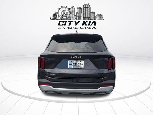 New 2026 Kia Sorento LX FWD image 6