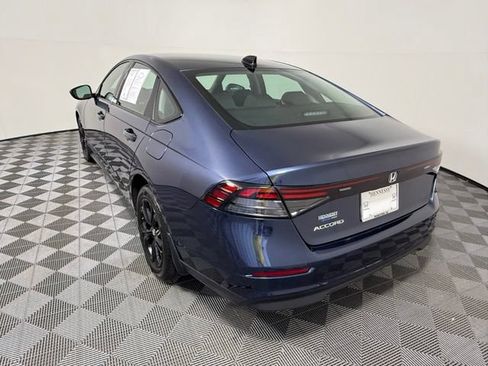 Used 2025 Honda Accord SE image 4