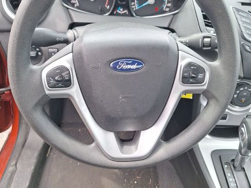 Used 2019 Ford Fiesta SE image 18