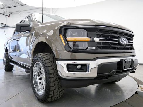 Used 2025 Ford F150 XLT w/ Equipment Group 301A Standard AWD/4WD image 38