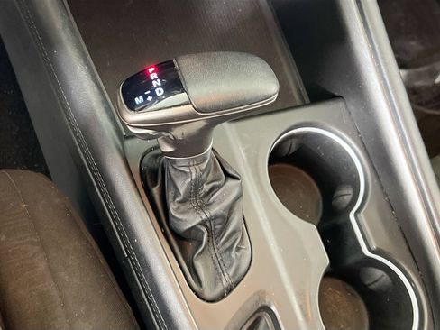 Used 2022 Dodge Durango SXT image 16