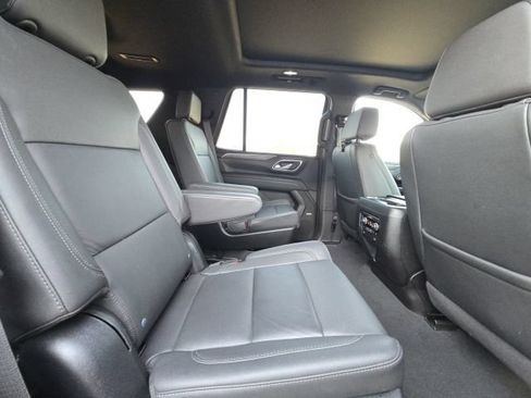 Used 2024 Chevrolet Tahoe Z71 w/ Luxury Package AWD/4WD image 16