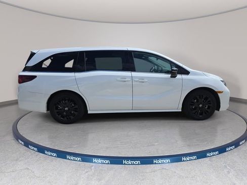 Used 2025 Honda Odyssey Sport-L image 5
