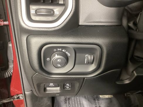 Used 2021 RAM 1500 Big Horn image 20