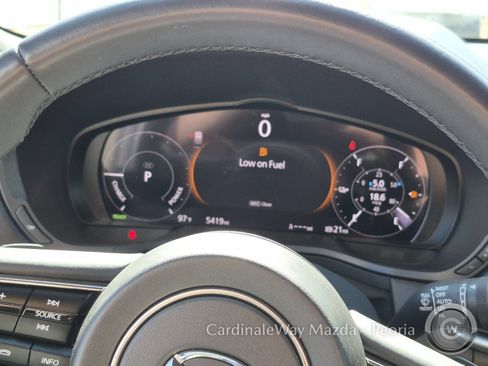 Certified 2025 MAZDA CX-70 Plug-In Hybrid w/ Premium Plus AWD/4WD image 26