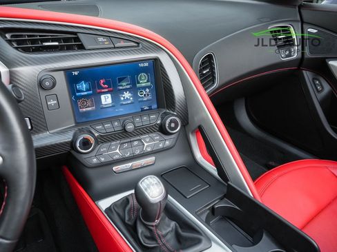 Used 2016 Chevrolet Corvette Z06 w/ 2LZ Preferred Equipment Group image 19