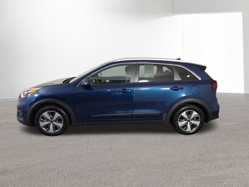 Used 2020 Kia Niro LX image 14