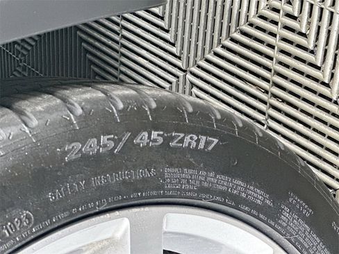 Used 2014 Cadillac CTS Luxury image 32