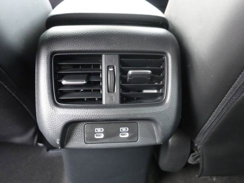 Certified 2025 Acura ADX A-Spec image 27