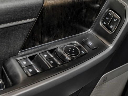 Used 2024 Ford F350 Lariat w/ FX4 Off-Road Package image 45