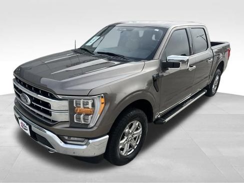 Used 2023 Ford F150 Lariat AWD/4WD image 2