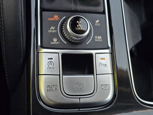 Used 2023 Kia Telluride SX Prestige AWD/4WD image 21
