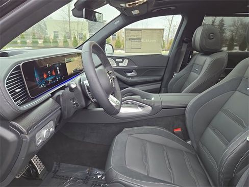 New 2026 Mercedes-Benz GLS 63 AMG 4MATIC image 24