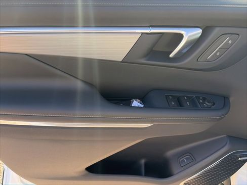 New 2026 Buick Enclave Preferred w/ LPO, All-Weather Package image 17