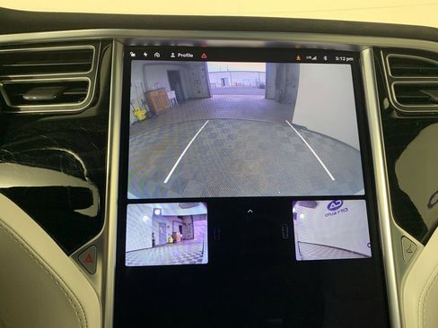 Used 2017 Tesla Model X 75D image 26