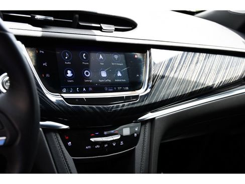 Certified 2023 Cadillac XT6 Premium Luxury w/ Technology Package FWD image 22