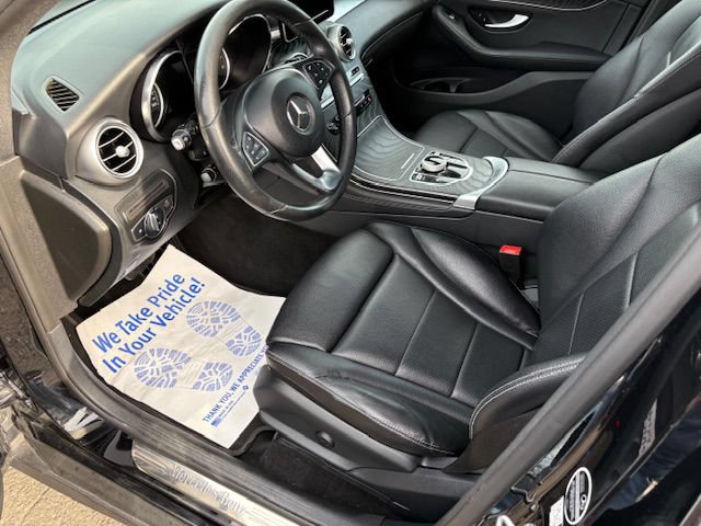 Used 2017 Mercedes-Benz GLC 300 4MATIC image 11