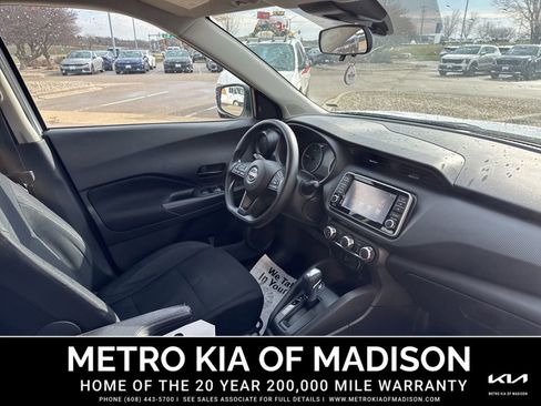 Used 2023 Nissan Kicks S FWD image 36