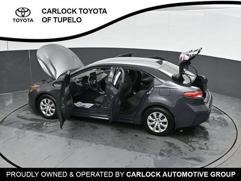 Used 2025 Toyota Corolla LE FWD image 51