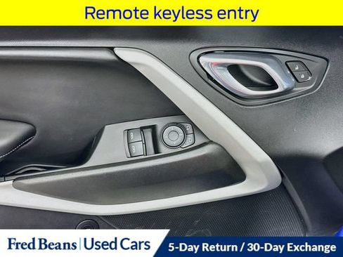 Used 2020 Chevrolet Camaro SS RWD image 19