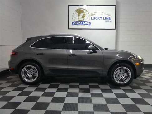 Used 2016 Porsche Macan S AWD/4WD image 6