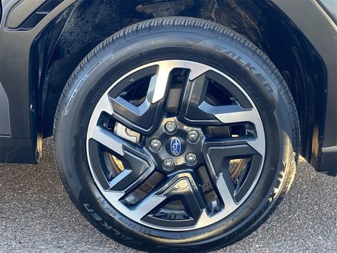 Certified 2025 Subaru Forester Limited w/ Popular Package #2 image 7