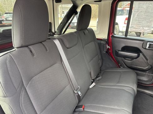 Used 2022 Jeep Wrangler Unlimited Sport w/ Sun And Sound Package image 24