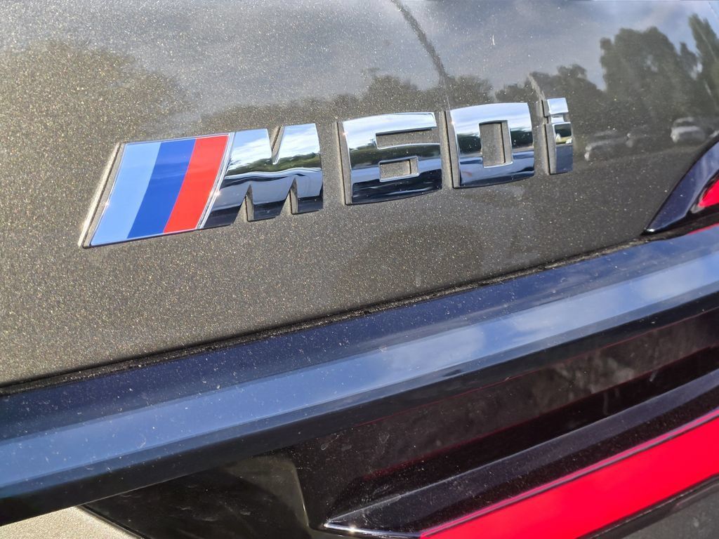 Certified 2025 BMW X7 M60i AWD/4WD image 14