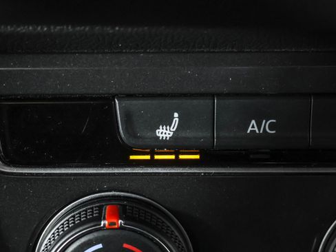 Used 2024 Volkswagen Tiguan Wolfsburg Edition AWD/4WD image 9