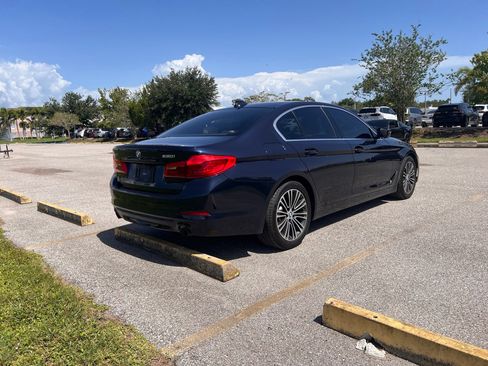 Used 2020 BMW 530i xDrive w/ Convenience Package AWD/4WD image 4