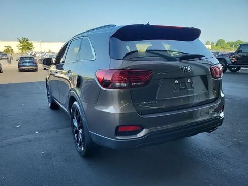Used 2020 Kia Sorento S FWD image 1