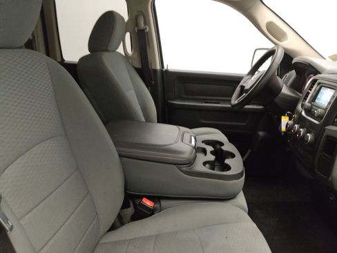Used 2017 RAM 1500 Express AWD/4WD image 21