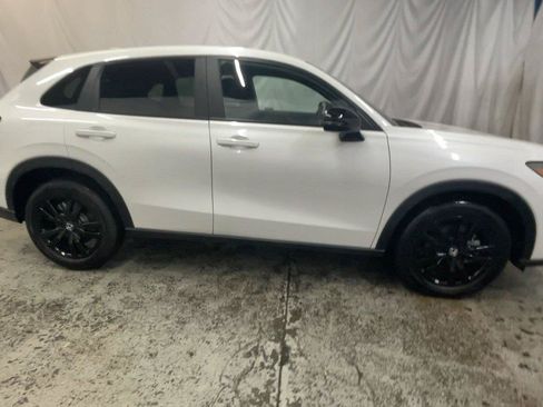 Used 2026 Honda HR-V Sport image 5