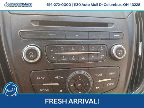 Used 2017 Ford Escape SE image 24