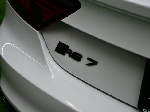 Used 2017 Audi RS 7 Performance image 11