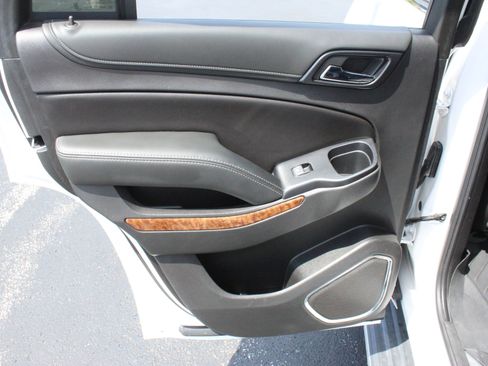 Used 2019 Chevrolet Tahoe Premier RWD image 27