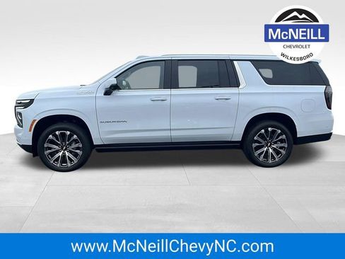 New 2026 Chevrolet Suburban High Country image 4